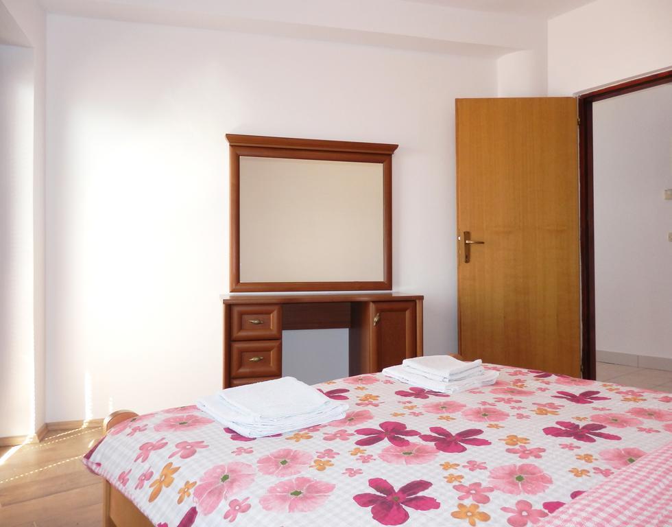 Apartments Idila Medulin Exterior photo