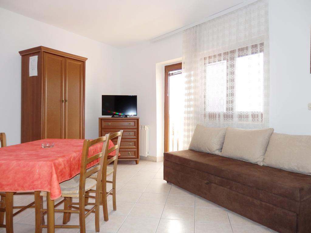 Apartments Idila Medulin Exterior photo